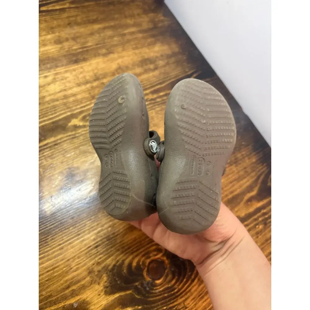 Crocs‎ Brown Flats Size C4/5